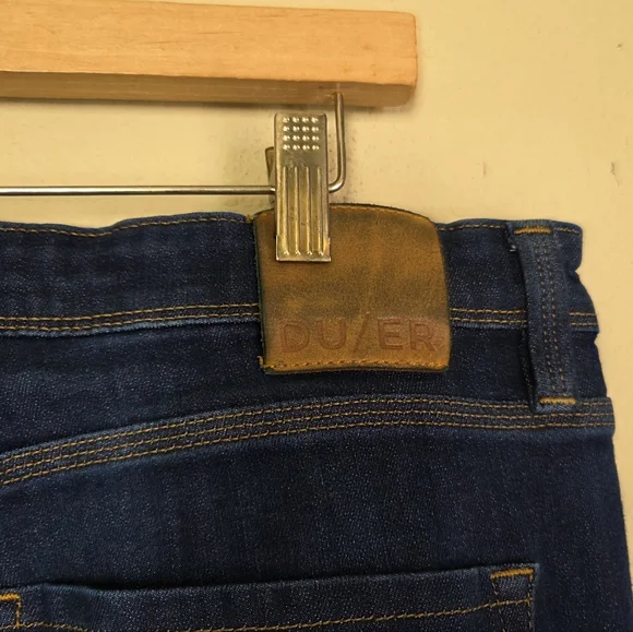 DU/ER Relaxed Taper Jeans - Picture 5 of 11